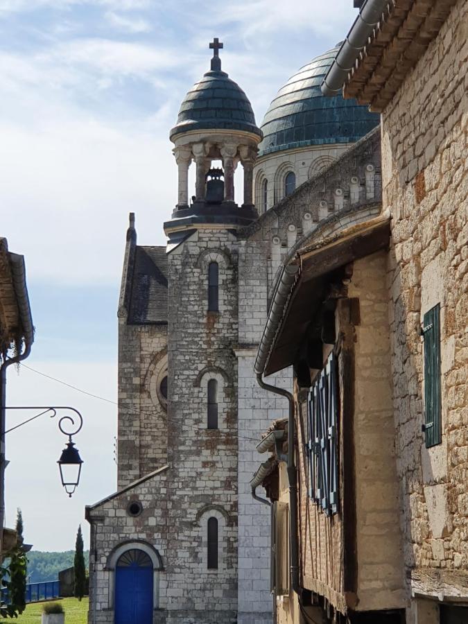 La Cour Saint Louis Bed & Breakfast Castelnau-Montratier Exterior photo
