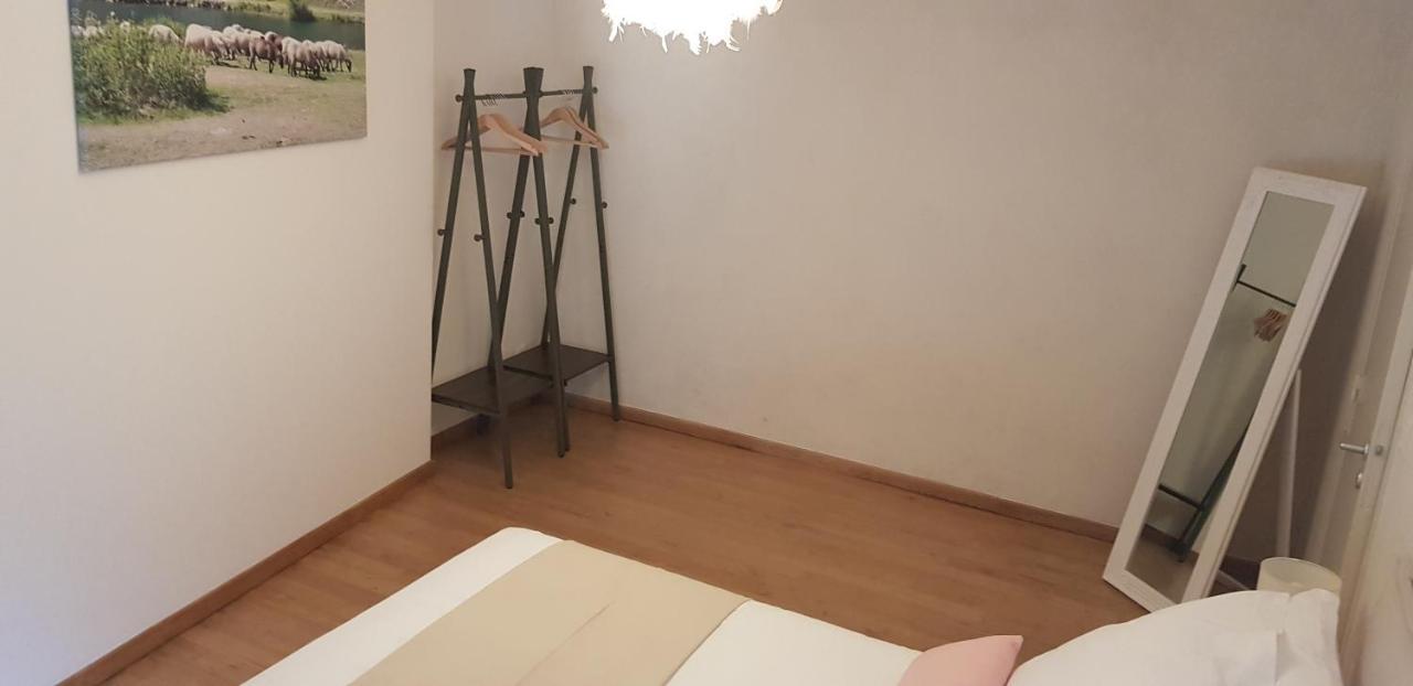 La Cour Saint Louis Bed & Breakfast Castelnau-Montratier Exterior photo
