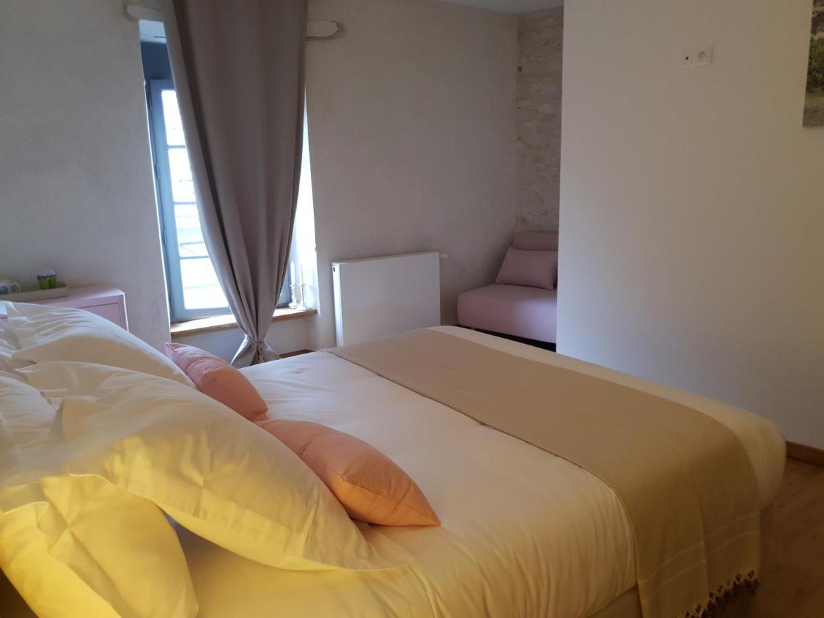 La Cour Saint Louis Bed & Breakfast Castelnau-Montratier Exterior photo