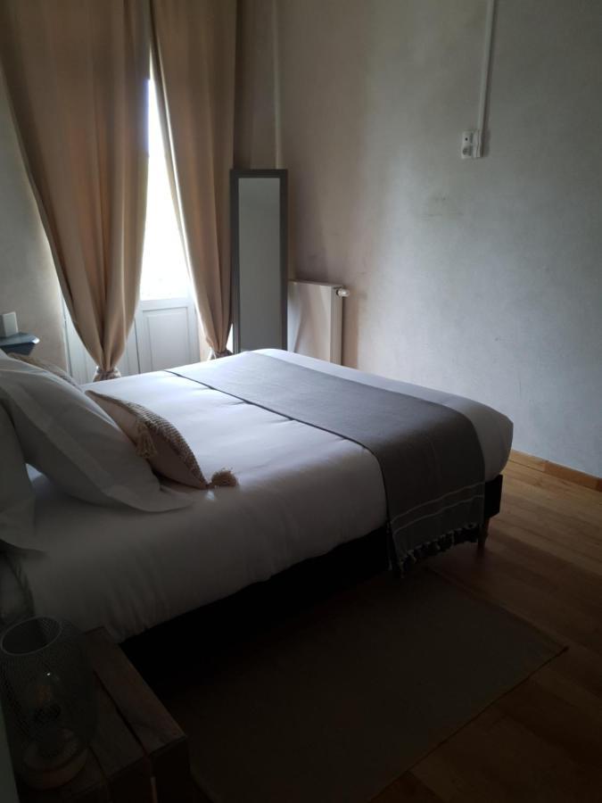 La Cour Saint Louis Bed & Breakfast Castelnau-Montratier Exterior photo